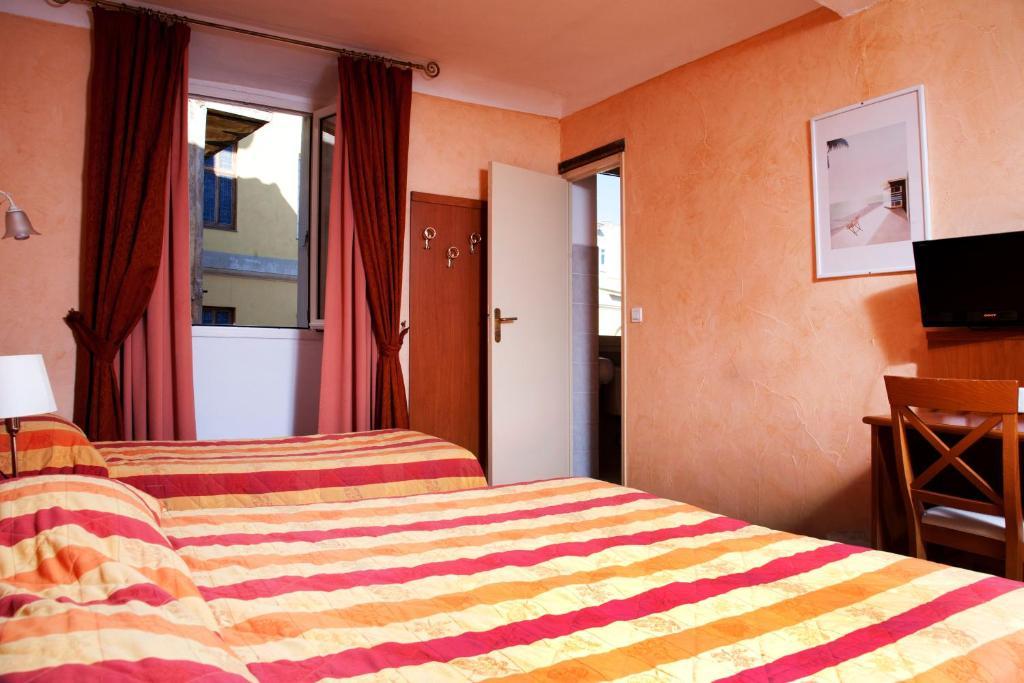 Hôtel Posta - Vecchia Bastia  Ngoại thất bức ảnh